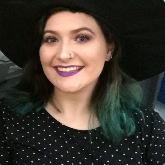 Meet your Posher, Meghan - Picture 1 of 1